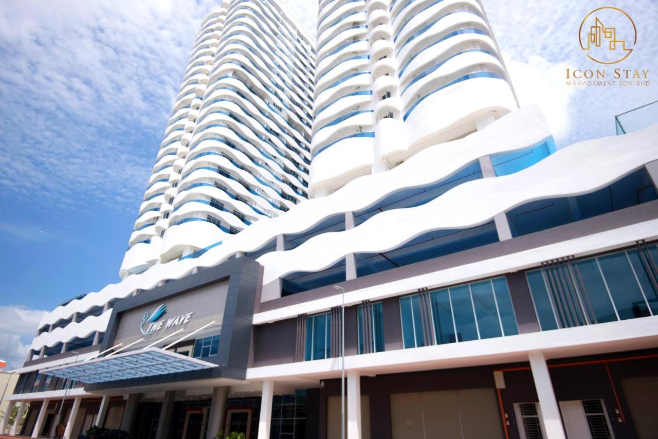 The Wave Residence Melaka Malacca Exterior foto