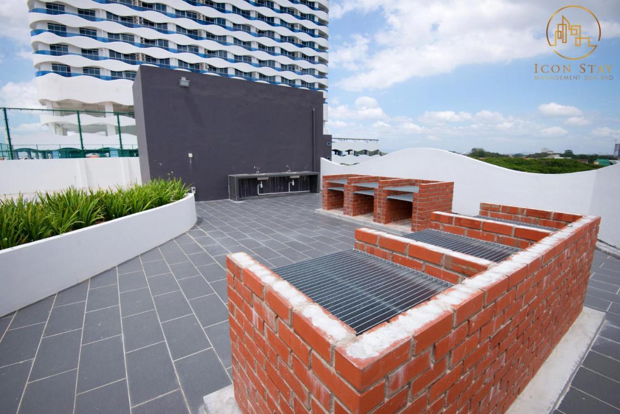The Wave Residence Melaka Malacca Exterior foto